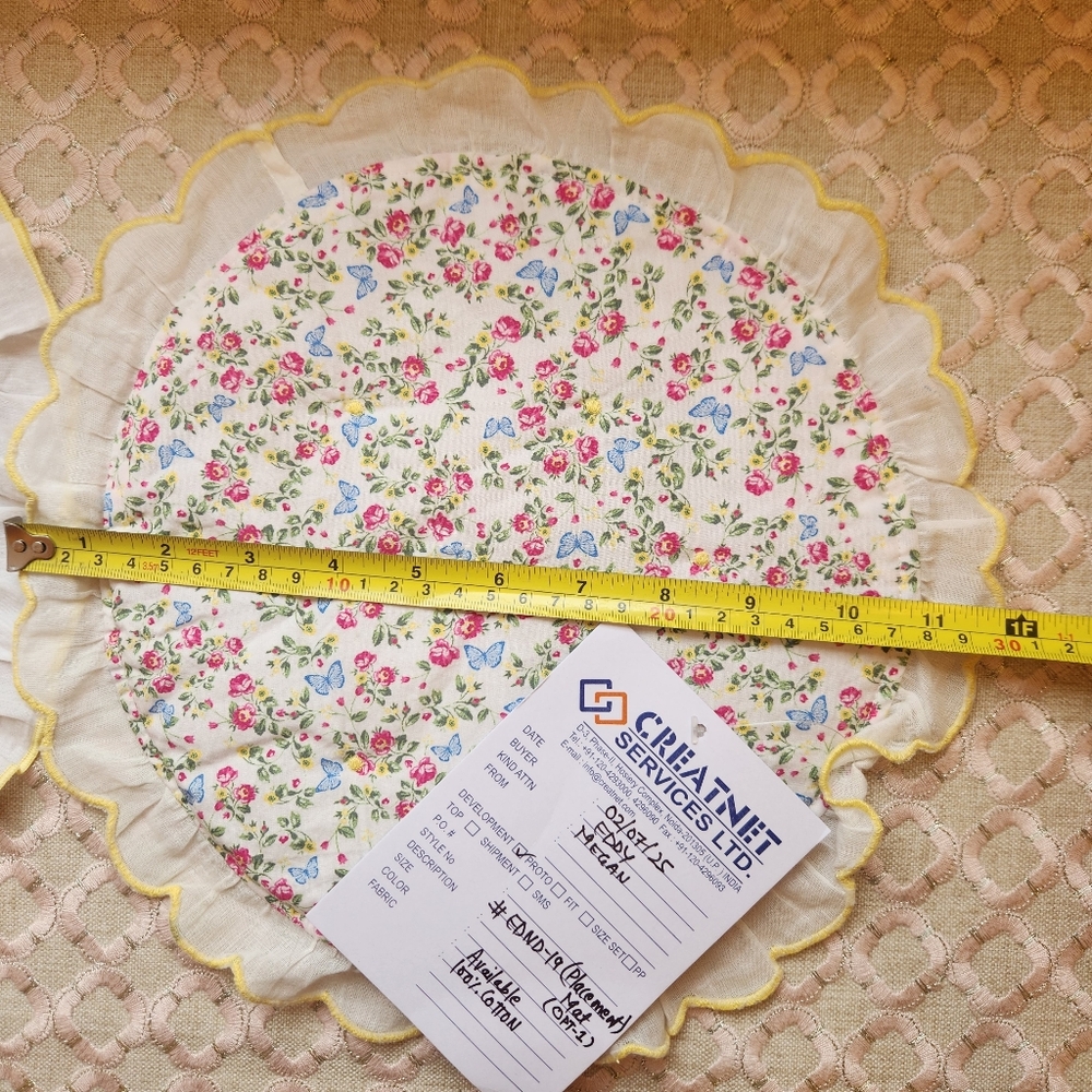 Eddy Misc. Placemat, Napkin and Pocket Square Samples in Yellow Floral - Picture 2 of 12